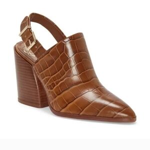 Vince Camuto Chemine Mule